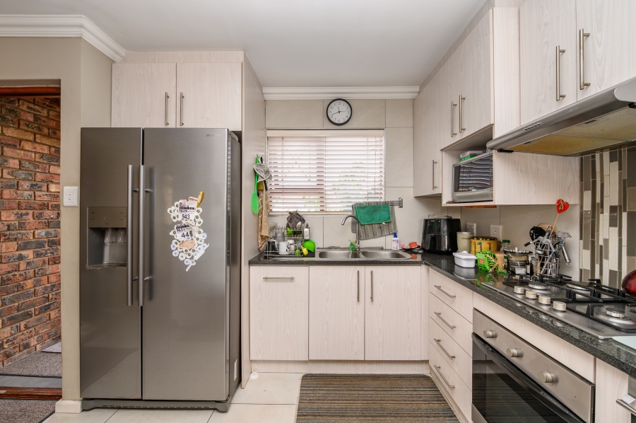 3 Bedroom Property for Sale in Humewood Eastern Cape